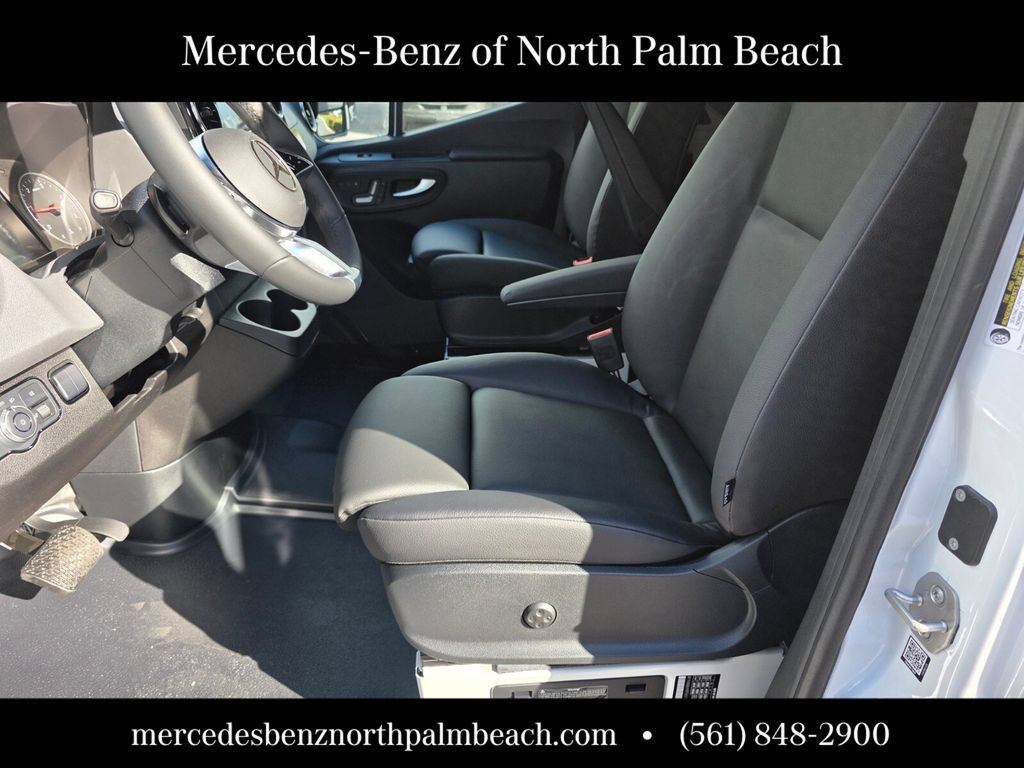 New 2026 Mercedes-Benz Sprinter 2500 image 12