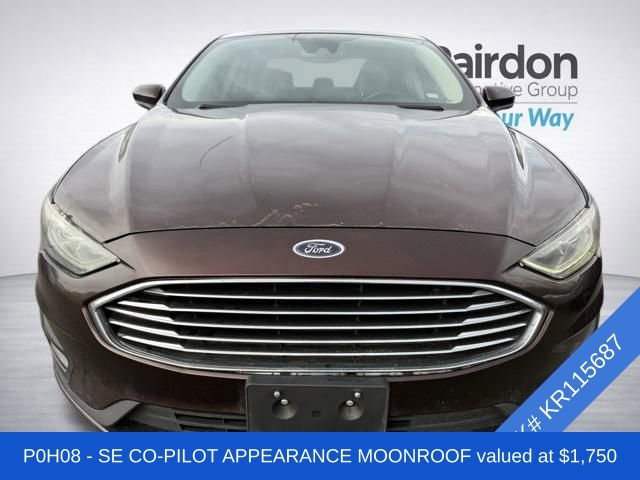 Used 2019 Ford Fusion SE w/ Equipment Group 151A FWD image 2