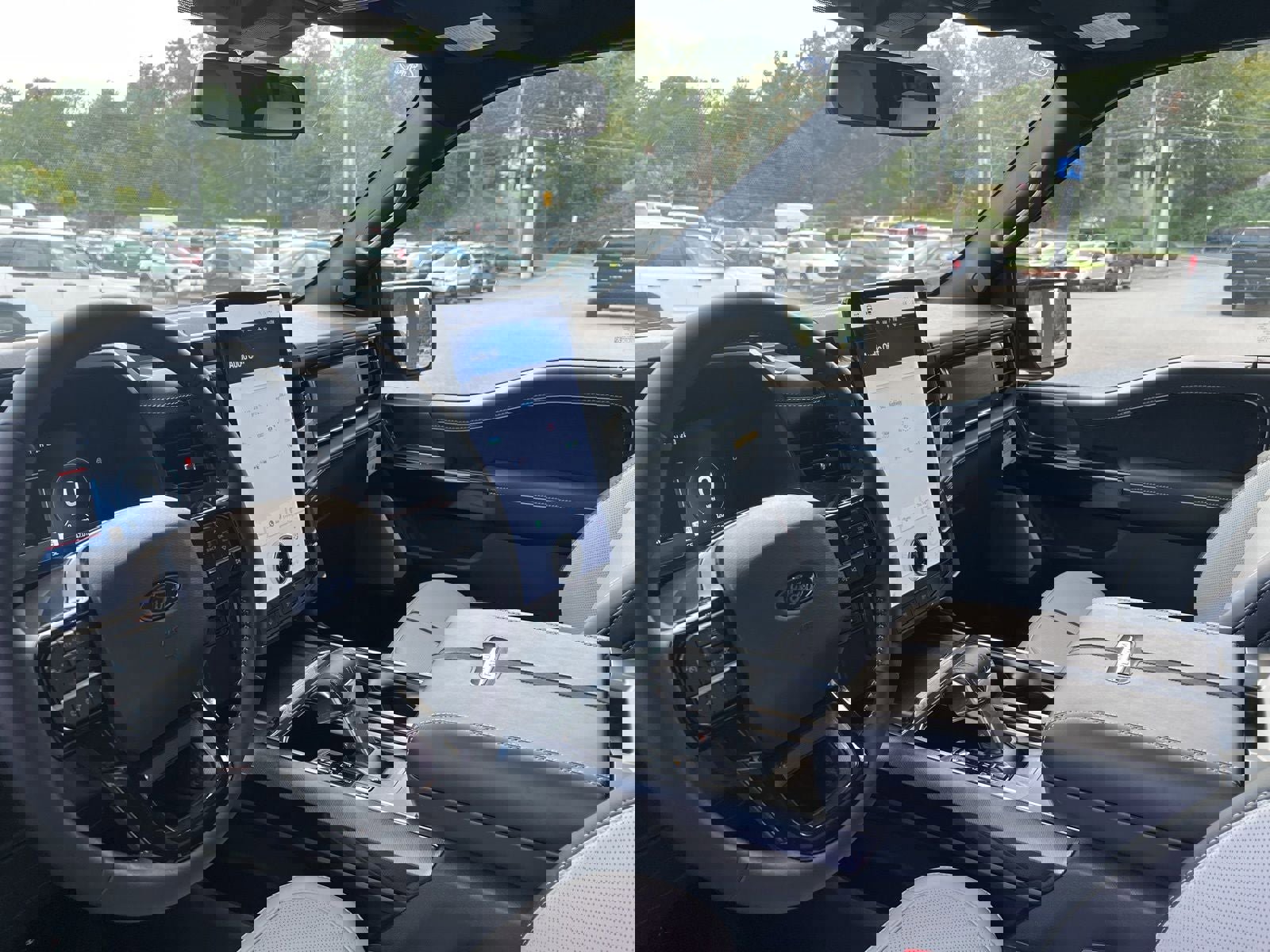 New 2025 Ford F150 Lightning Platinum image 26