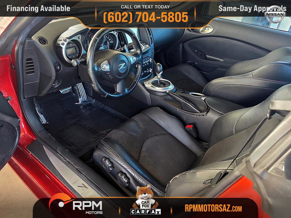 Used 2015 Nissan 370Z Touring image 9