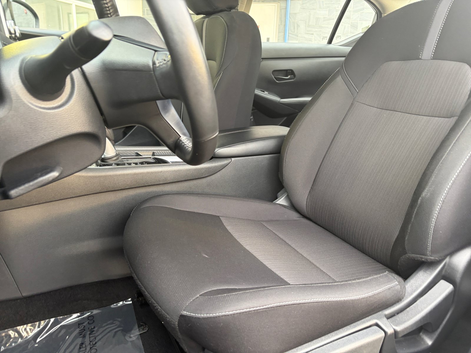 Used 2025 Nissan Sentra SV w/ All-Weather Package FWD image 14