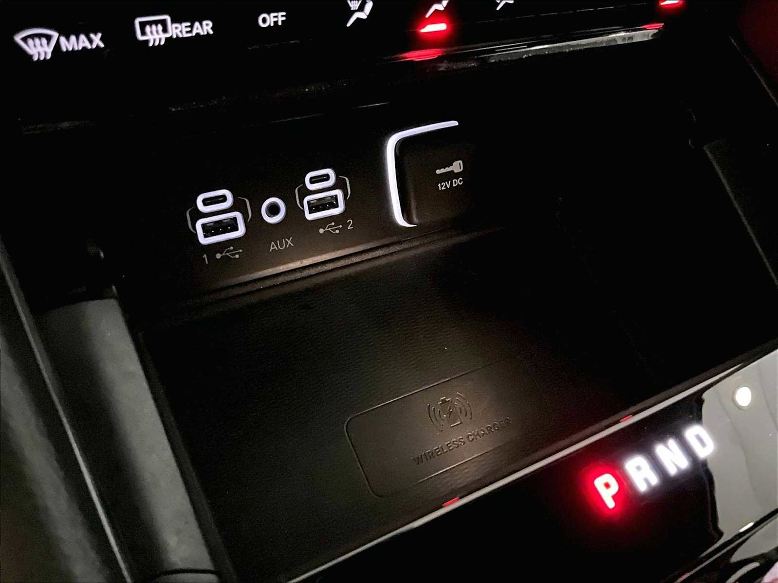 Used 2024 Jeep Grand Cherokee Altitude image 29