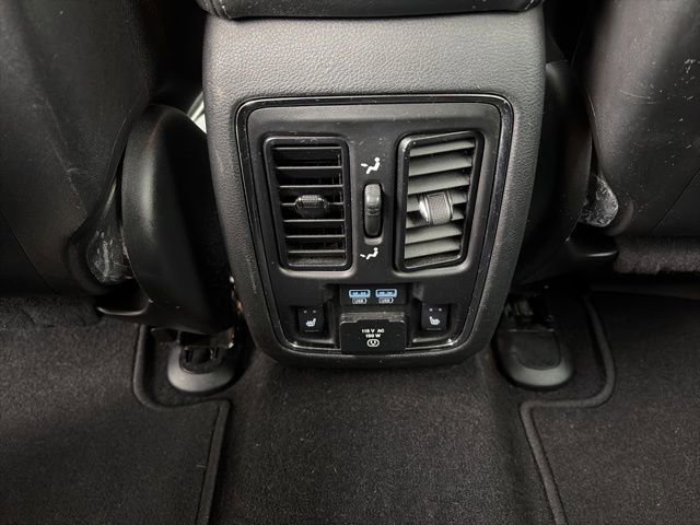 Used 2020 Jeep Grand Cherokee Overland image 17
