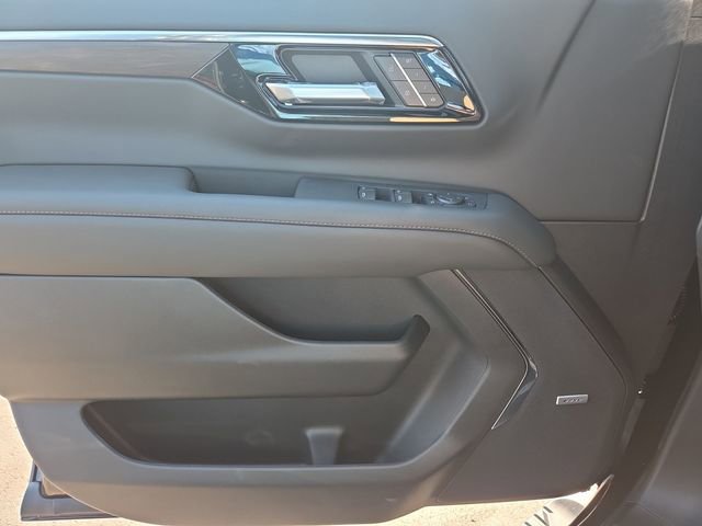 New 2025 Chevrolet Suburban Z71 w/ Z71 Off-Road Package image 23