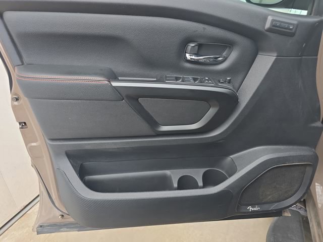 Used 2023 Nissan Titan PRO-4X w/ Pro-4x Convenience Package image 11