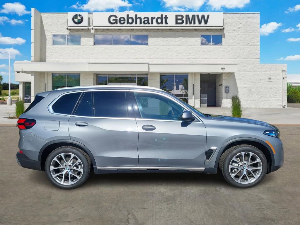 Certified 2026 BMW X5 xDrive40i w/ Climate Comfort Package image 4