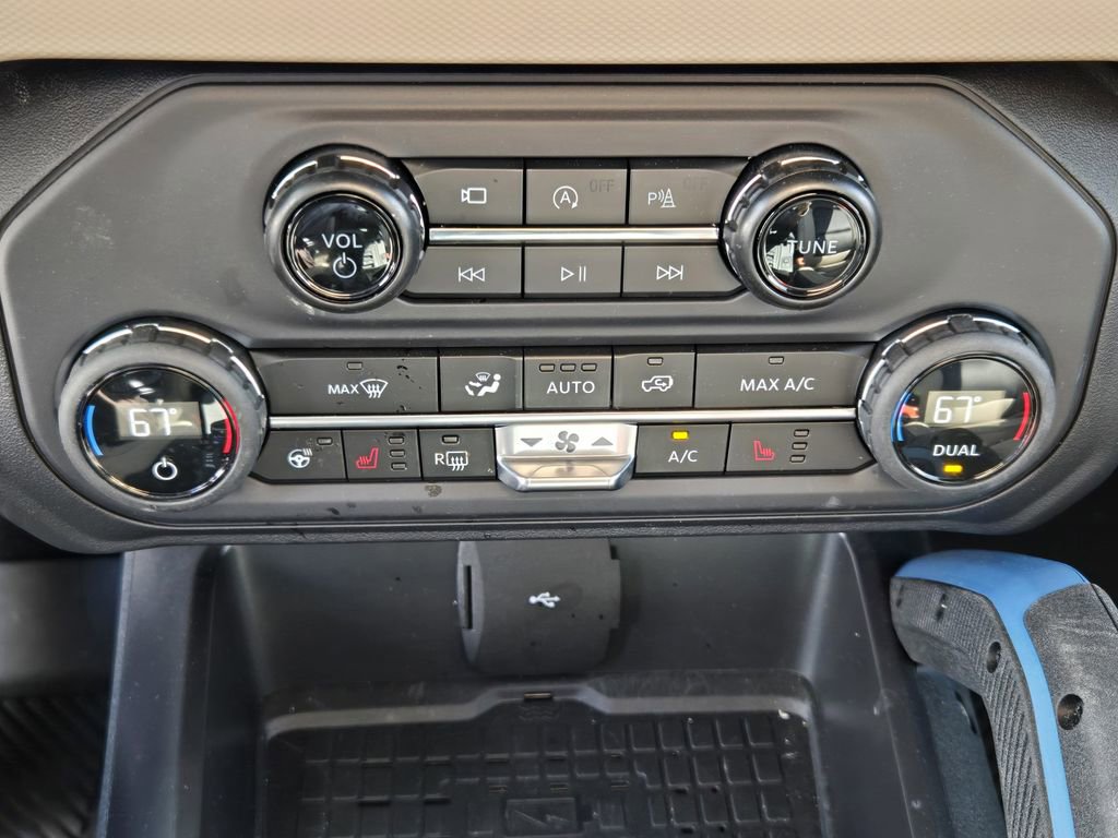 Used 2024 Ford Bronco Wildtrak AWD/4WD image 17