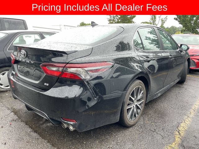 Used 2024 Toyota Camry SE FWD image 8