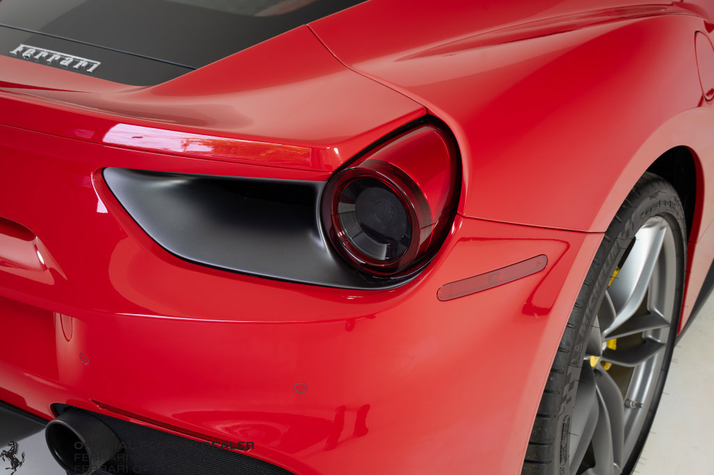Certified 2017 Ferrari 488 GTB RWD image 25
