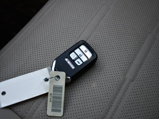 Used 2019 Honda CR-V EX-L image 20