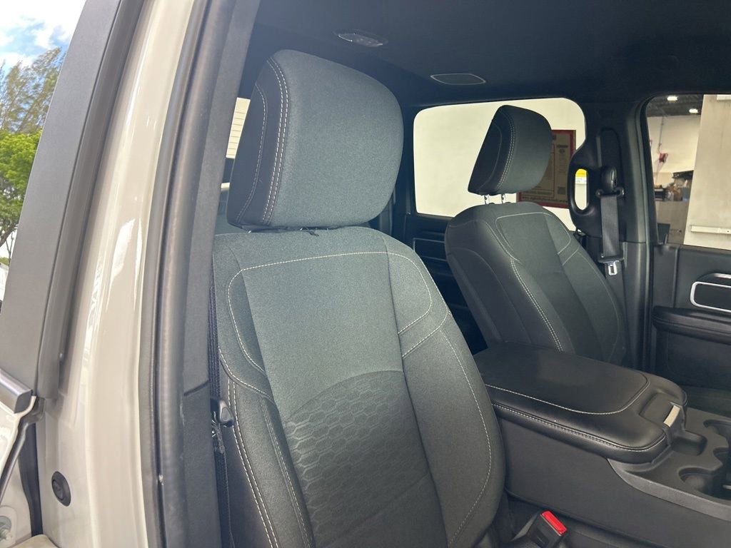 Used 2025 RAM 2500 Big Horn AWD/4WD image 28