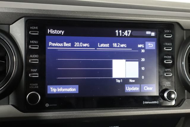 Used 2020 Toyota Tacoma SR5 AWD/4WD image 31