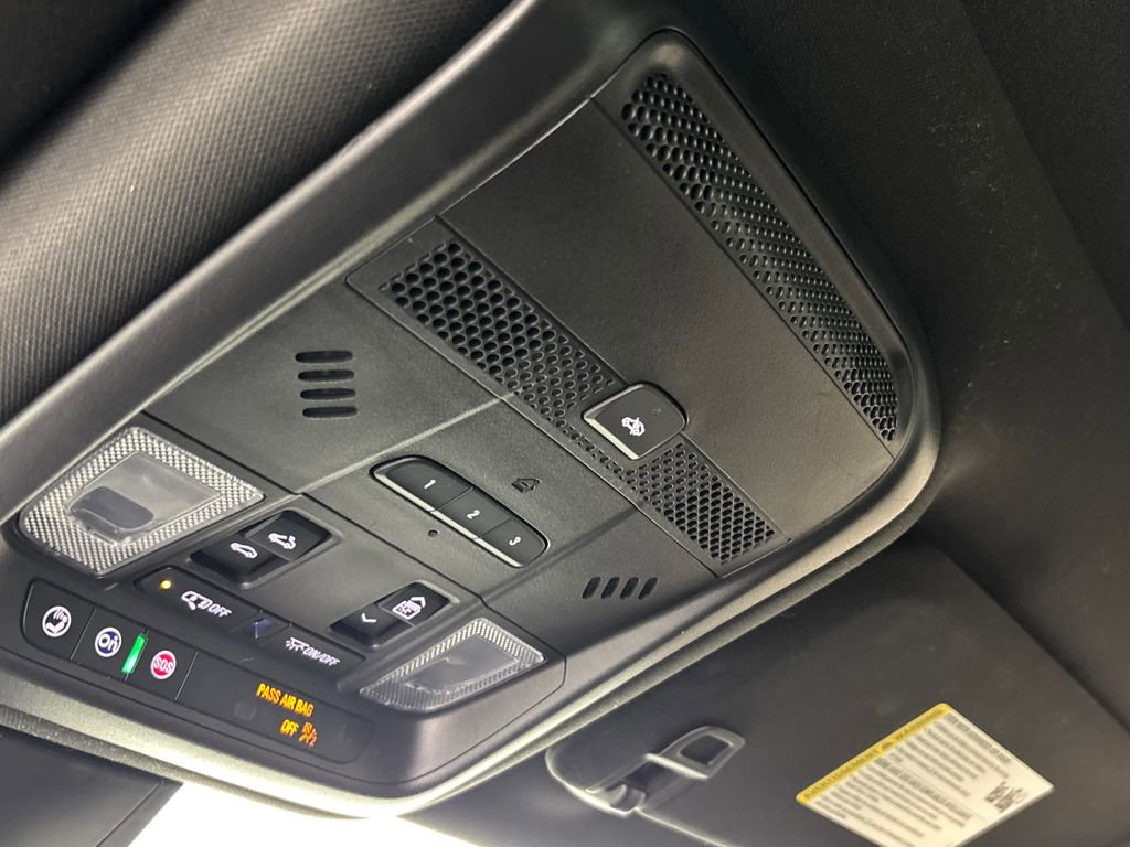 Used 2023 Cadillac XT6 Premium Luxury image 24