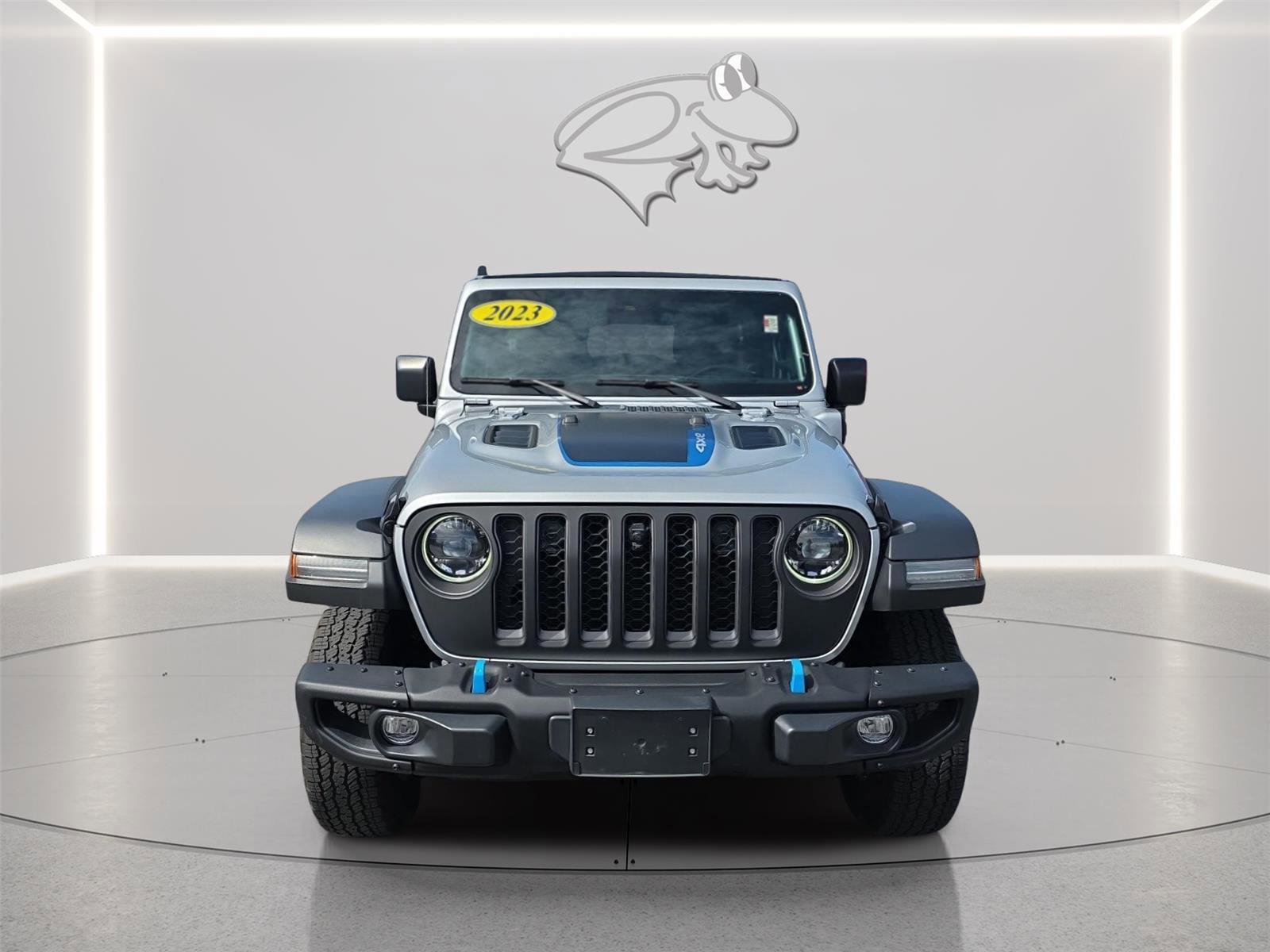 Used 2023 Jeep Wrangler Unlimited Rubicon 4xe w/ Steel Bumper Group AWD/4WD image 16