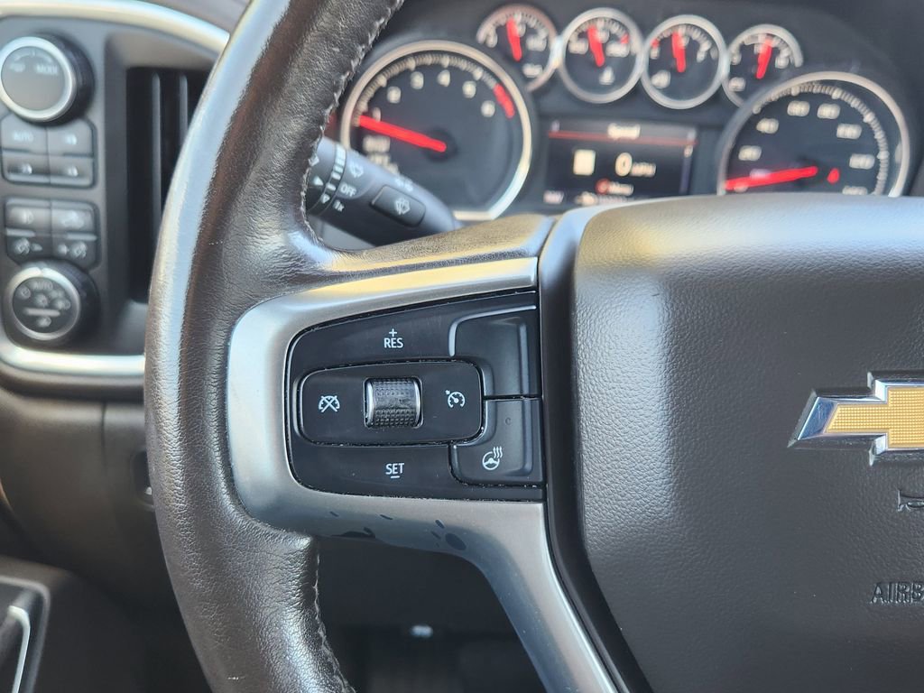 Used 2021 Chevrolet Silverado 1500 LTZ AWD/4WD image 17