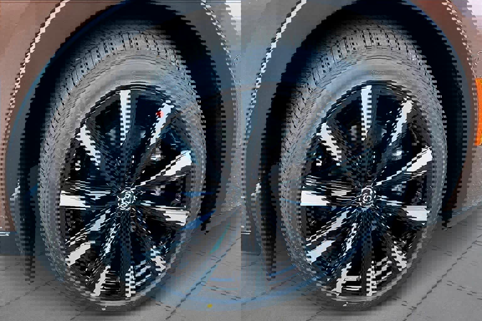 New 2026 Toyota Crown Platinum image 12