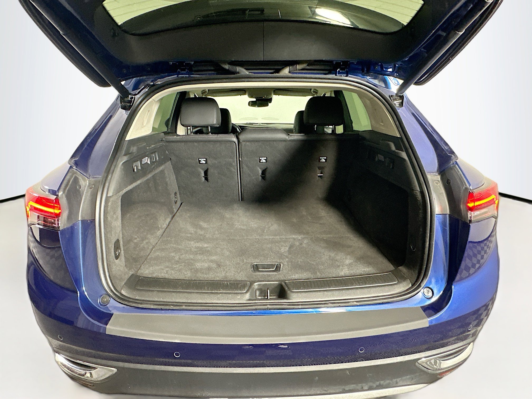 Used 2022 Buick Envision Preferred image 30