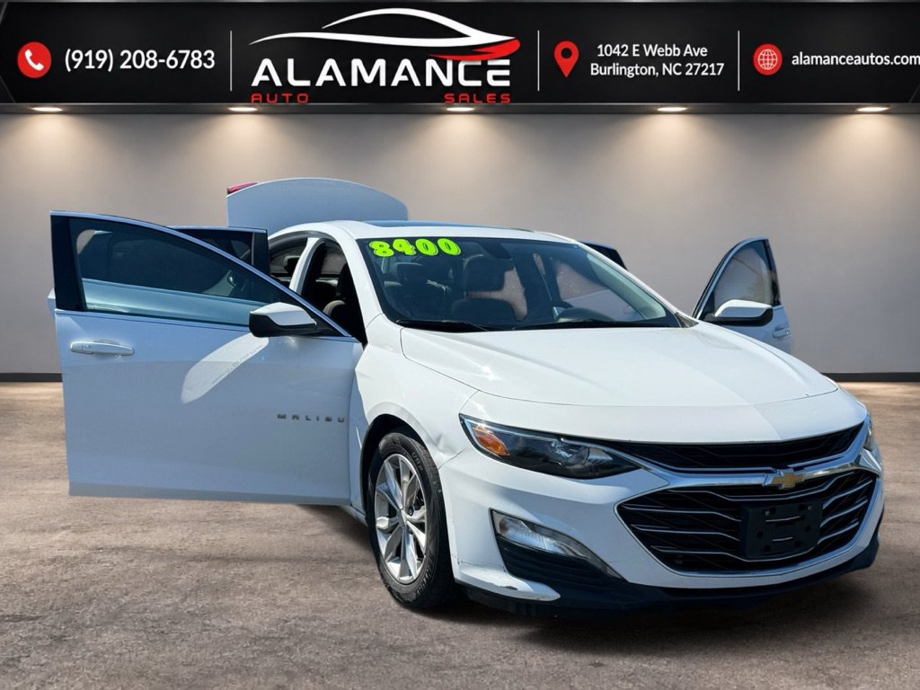Used 2022 Chevrolet Malibu LT FWD image 11