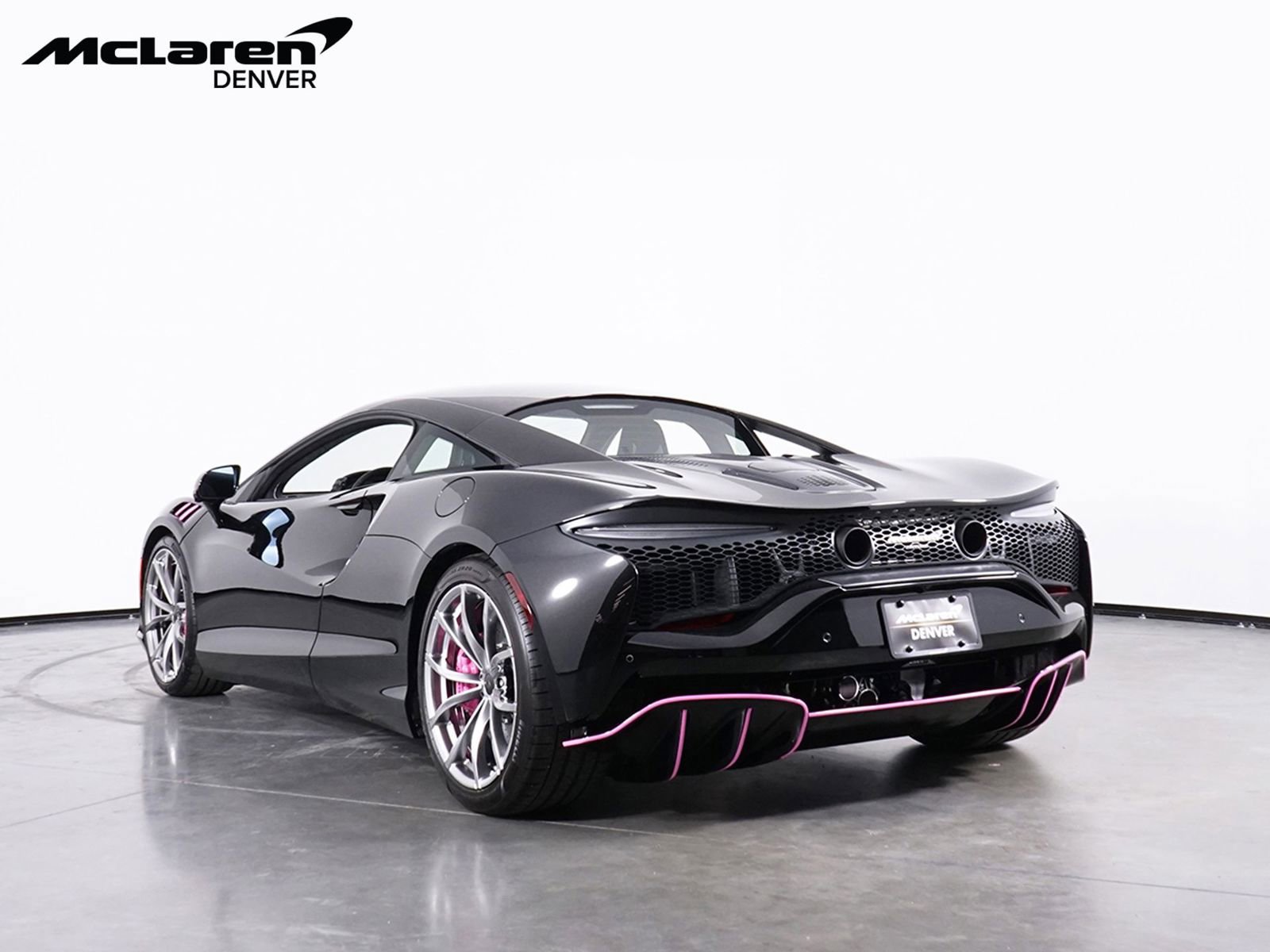 New 2026 McLaren Artura image 2