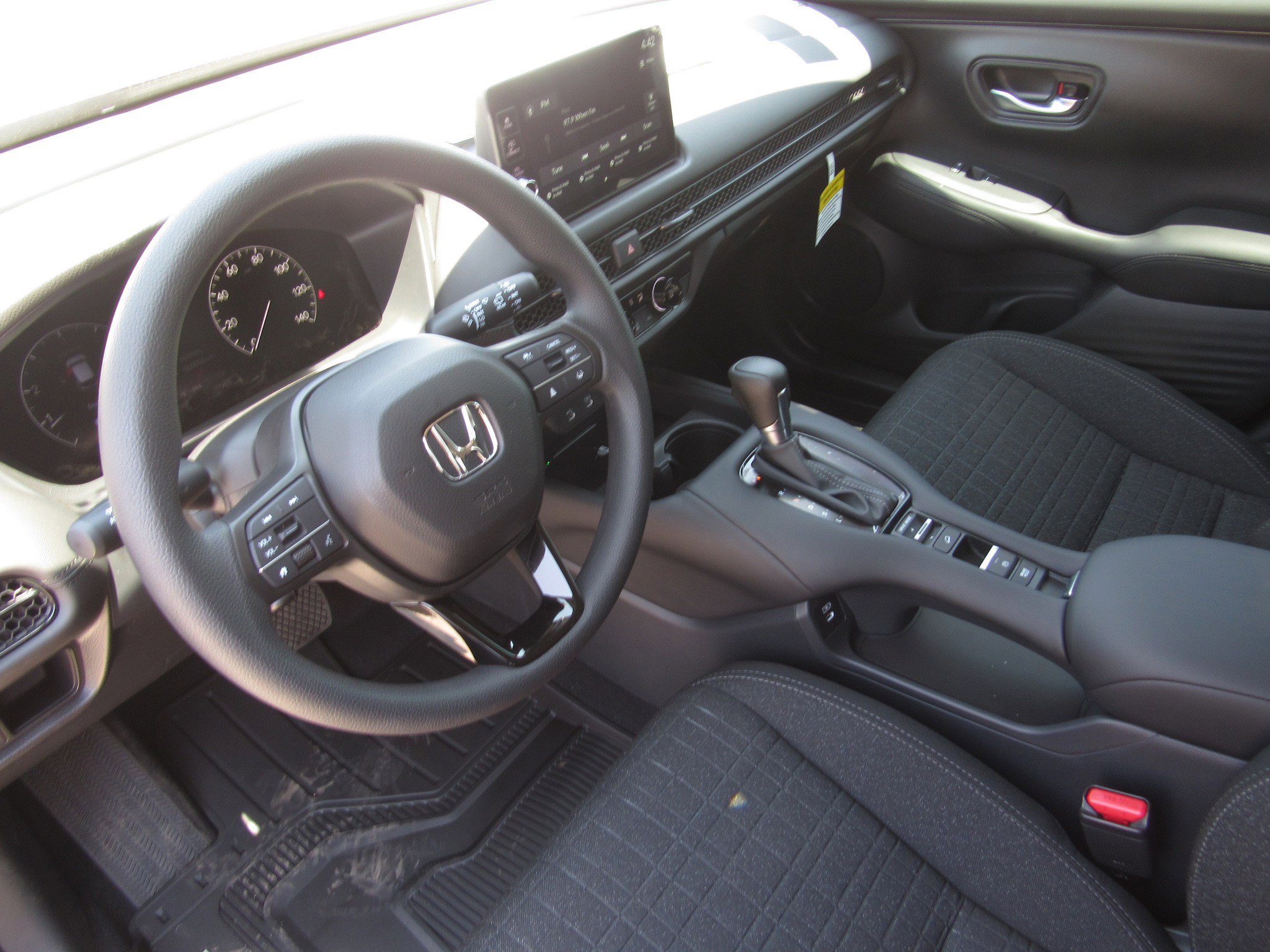 New 2026 Honda HR-V LX image 11