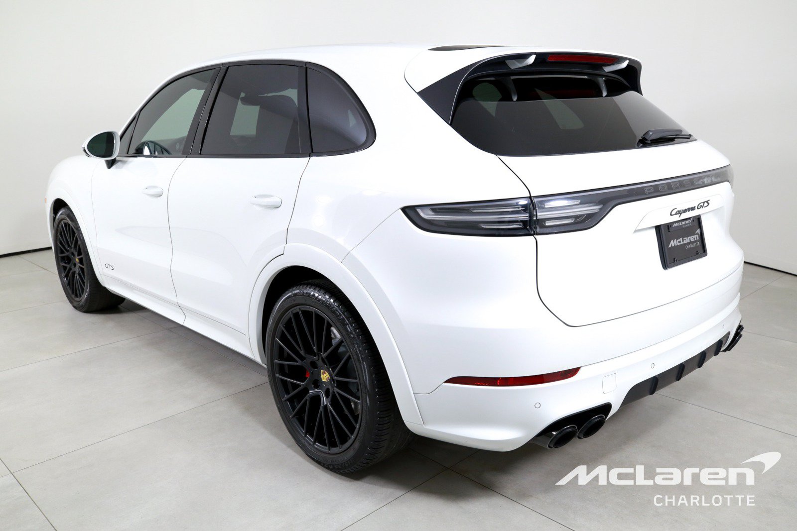 Used 2021 Porsche Cayenne GTS AWD/4WD image 6