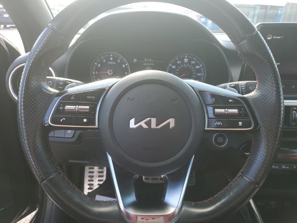 Used 2022 Kia Forte GT w/ GT2 Package image 15