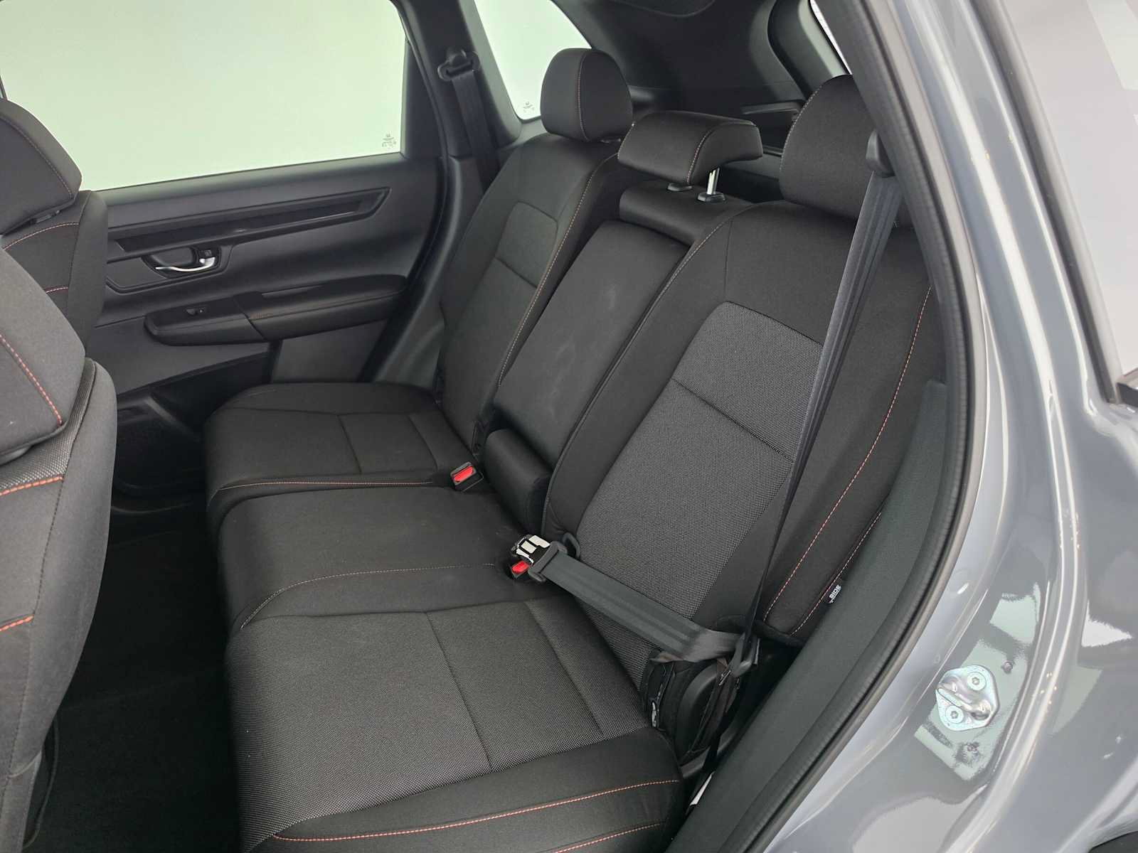 Used 2025 Honda CR-V Sport image 17