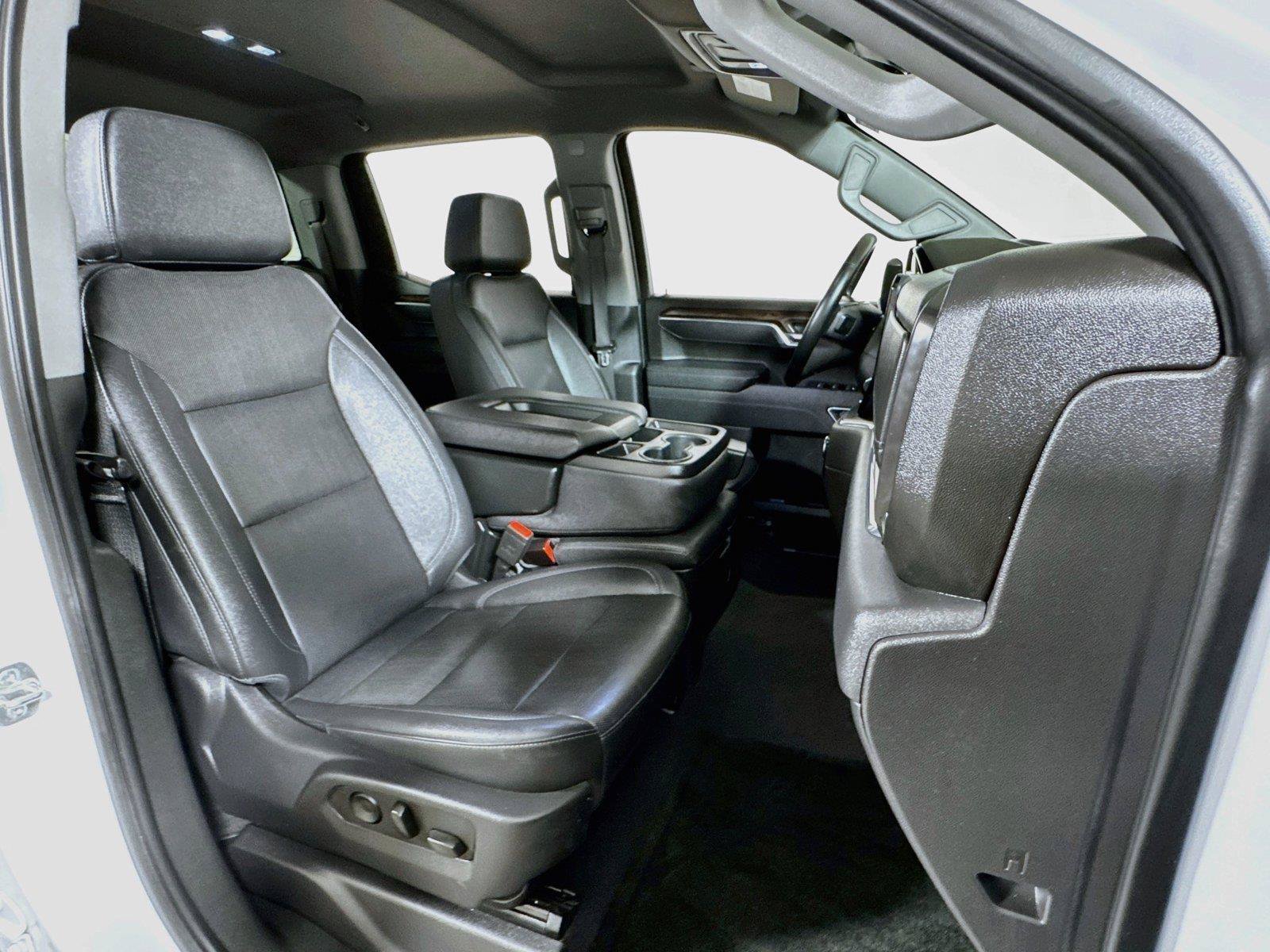 Certified 2025 GMC Sierra 1500 SLT RWD image 26