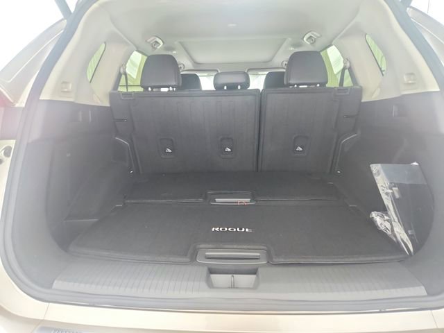 New 2026 Nissan Rogue Platinum image 54