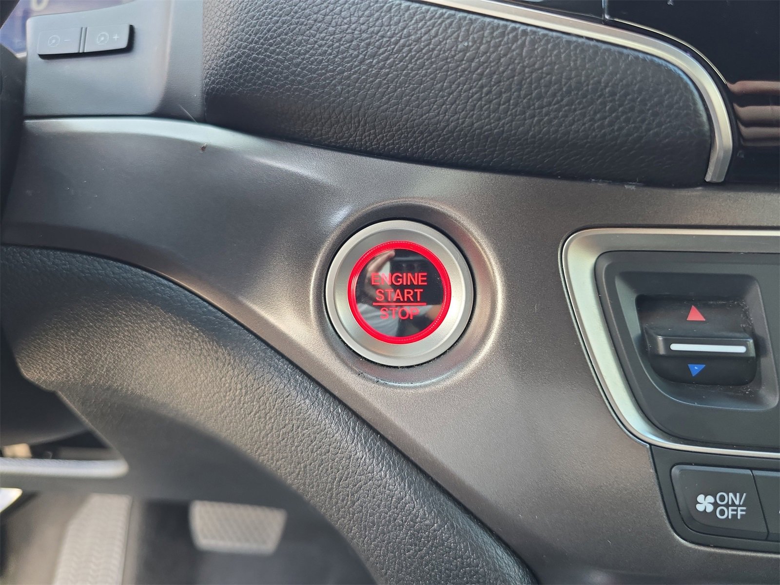 Used 2021 Honda Passport Sport image 23