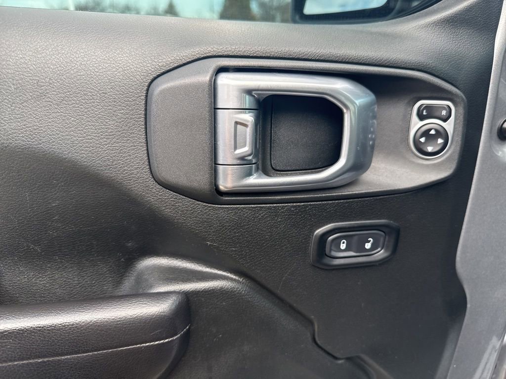 Used 2019 Jeep Wrangler Unlimited Sport S image 18