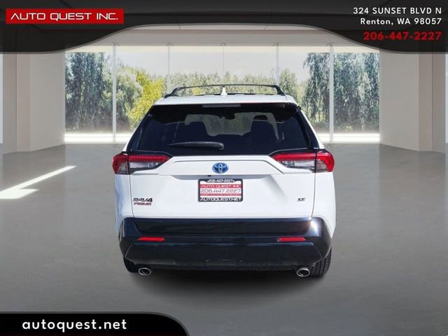 Used 2021 Toyota RAV4 SE w/ Weather & Moonroof Package AWD/4WD image 6
