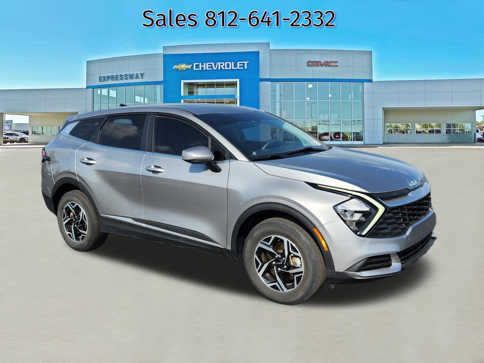 Used 2023 Kia Sportage LX AWD/4WD image 1