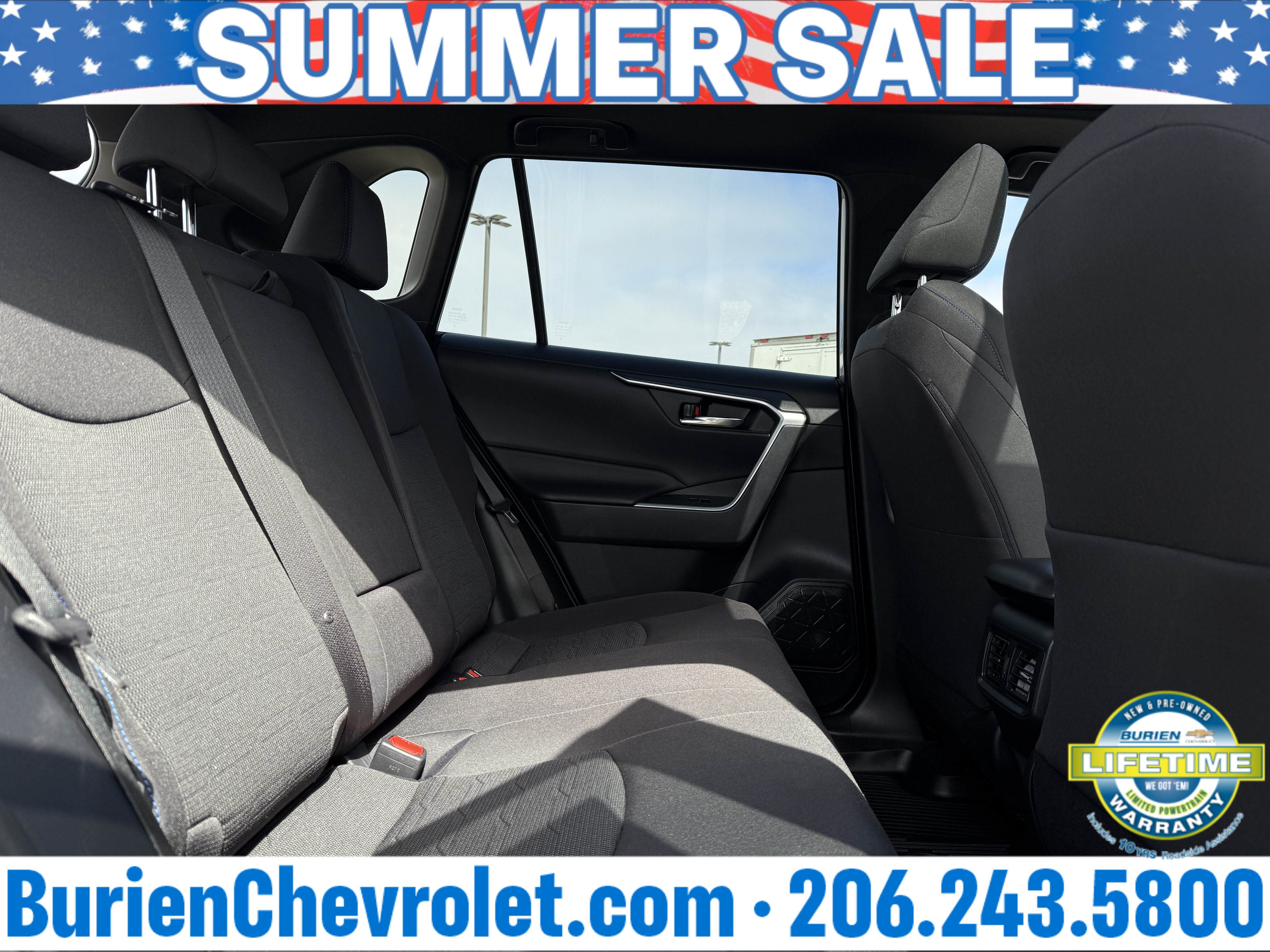 Used 2022 Toyota RAV4 SE w/ Convenience Package AWD/4WD image 25