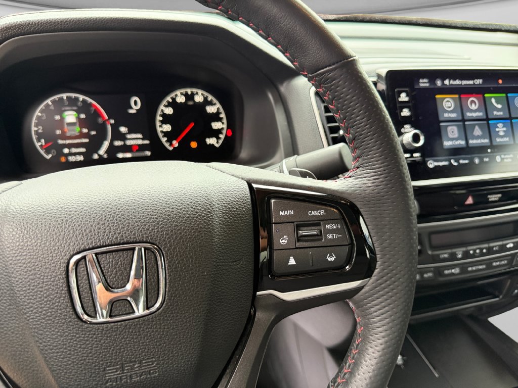 Used 2025 Honda Ridgeline Black Edition image 23