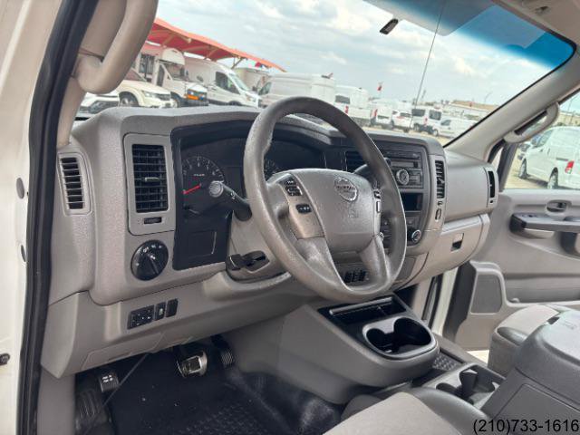 Used 2014 Nissan NV 2500 SV RWD image 14