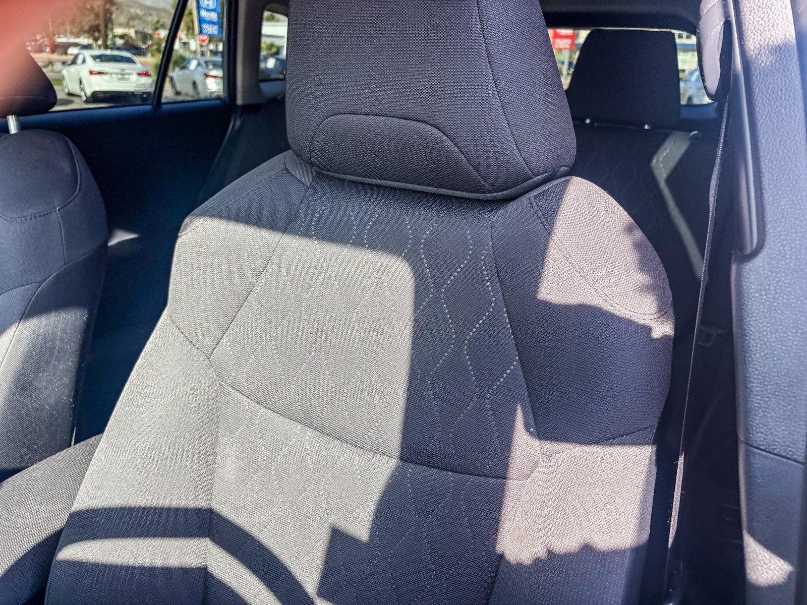 Used 2024 Toyota Corolla Cross LE w/ Moonroof Package FWD image 24