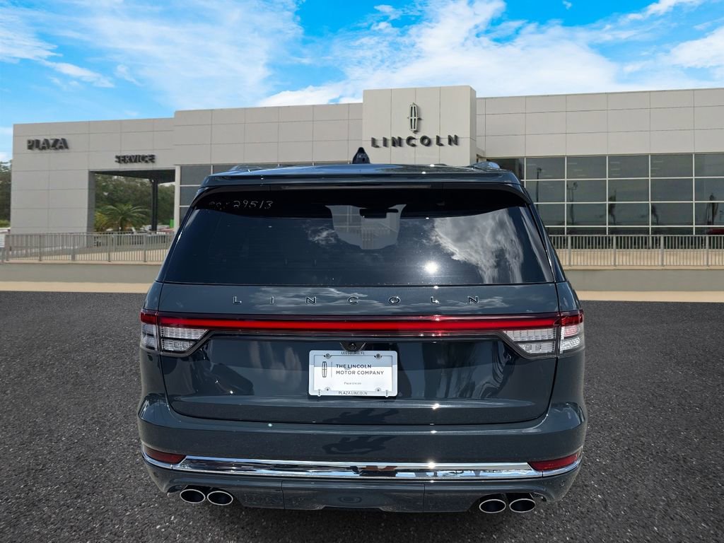 New 2025 Lincoln Aviator Black Label image 4