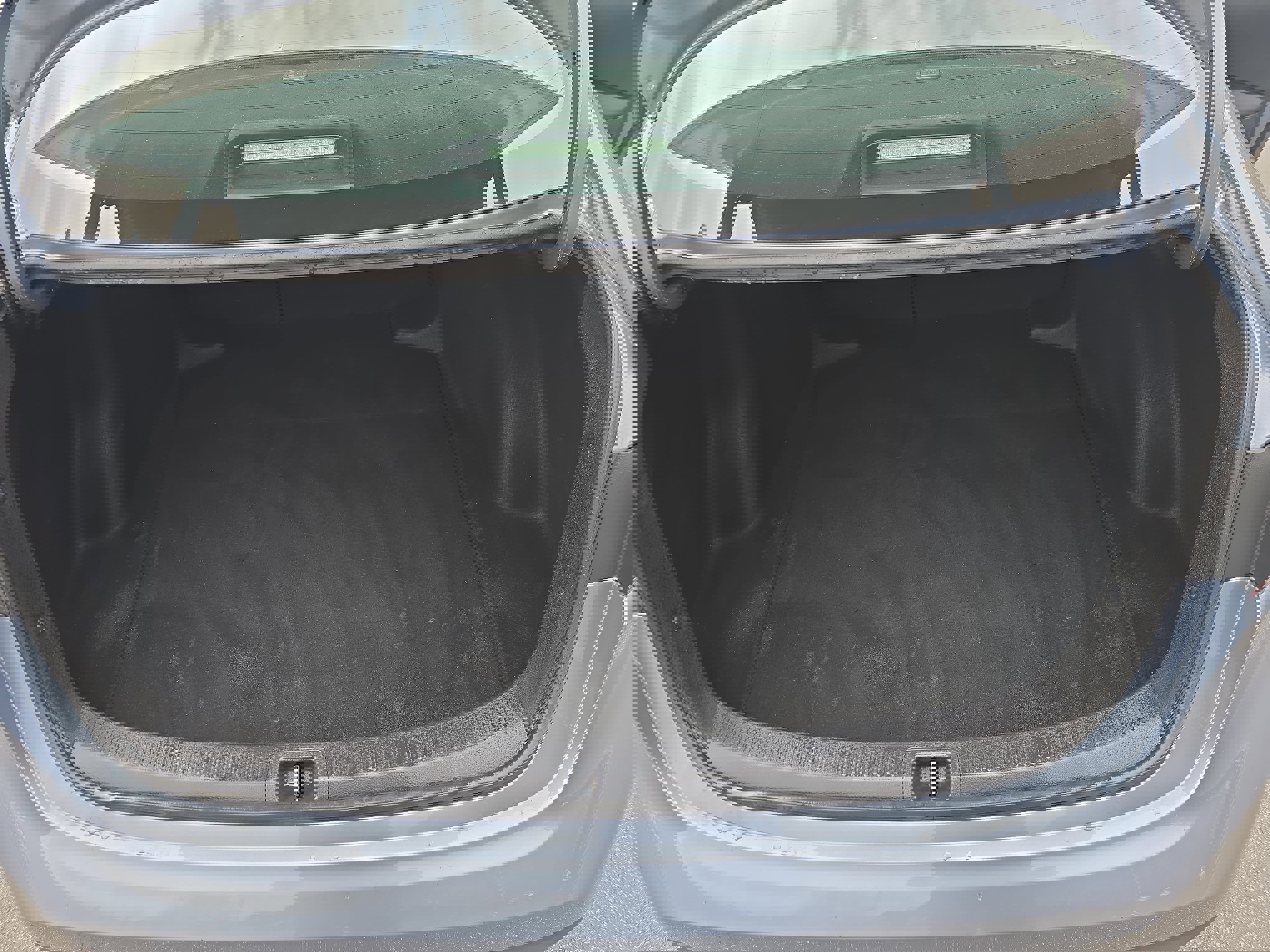 Used 2023 Toyota Corolla LE image 12