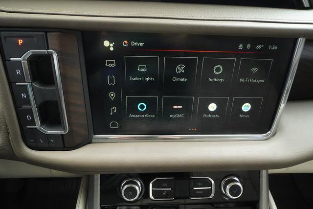 Used 2022 GMC Yukon Denali image 22