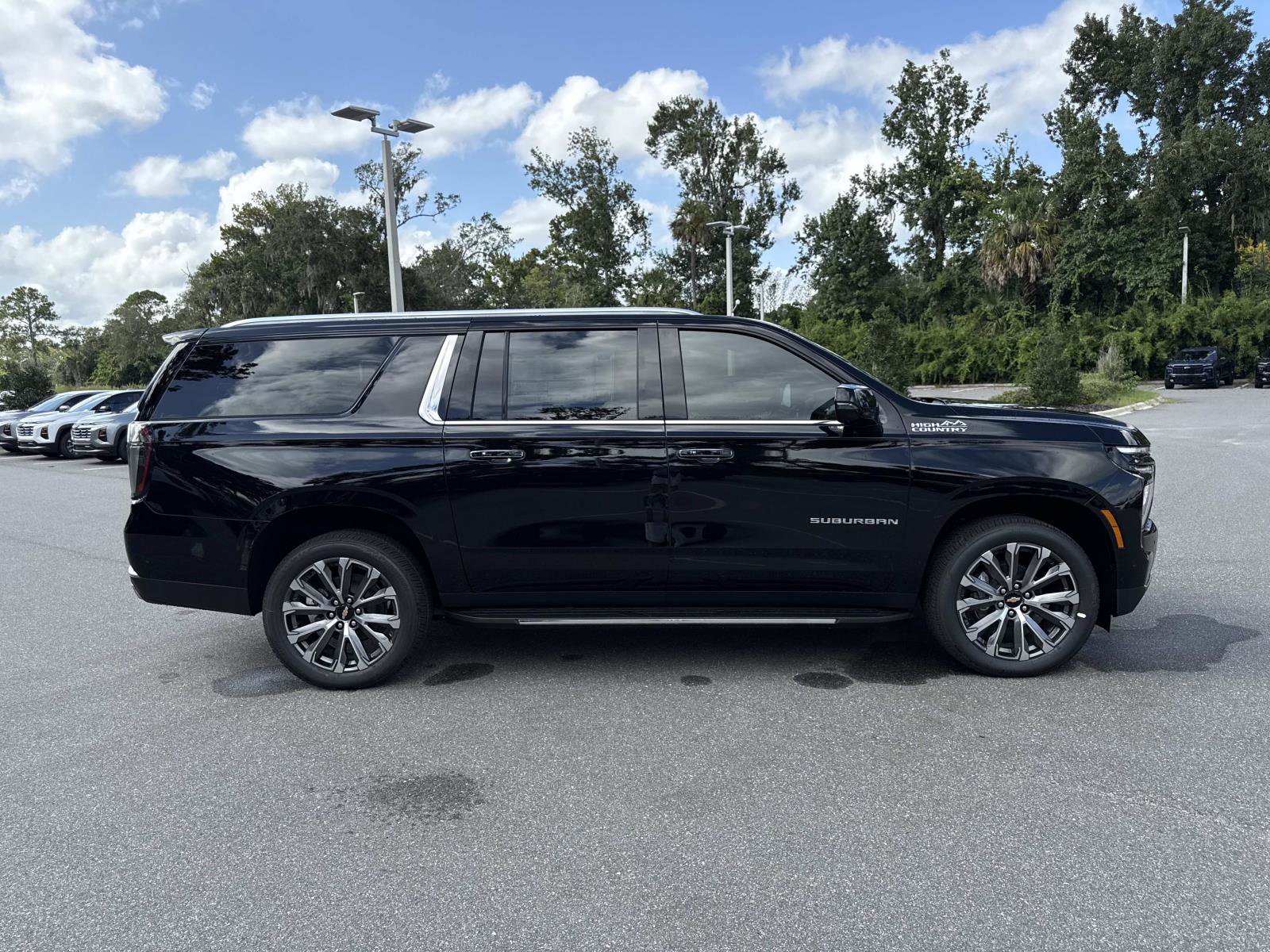 New 2026 Chevrolet Suburban High Country w/ Sun And Tow Package image 2