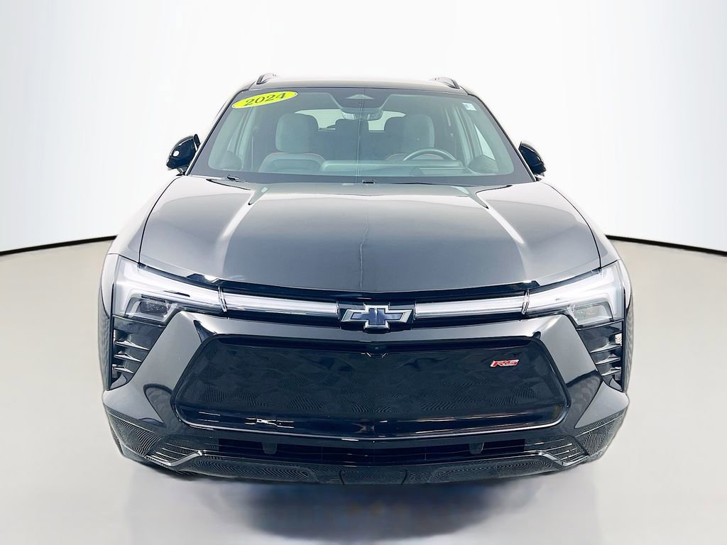 Used 2024 Chevrolet Blazer EV RS AWD/4WD image 2