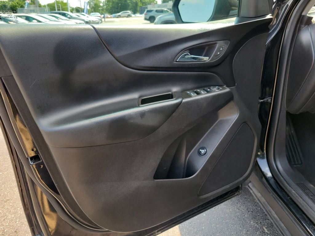 Used 2024 Chevrolet Equinox LT AWD/4WD image 23