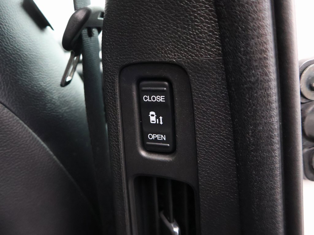 Certified 2024 Honda Odyssey EX-L image 14