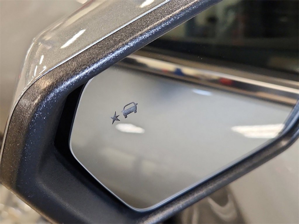 Certified 2024 Chevrolet Equinox LT w/ LPO, Floor Liner Package image 34