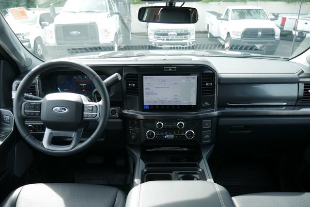 Used 2026 Ford F250 Lariat AWD/4WD image 6
