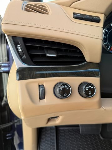 Used 2019 Cadillac Escalade ESV Platinum AWD/4WD image 45