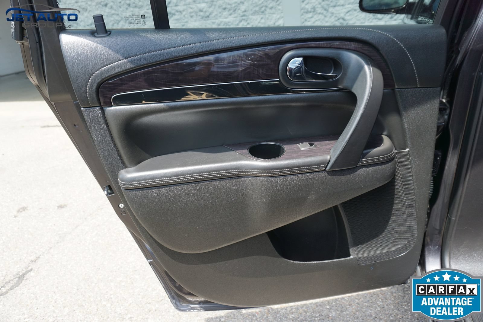 Used 2015 Buick Enclave Leather AWD/4WD image 22