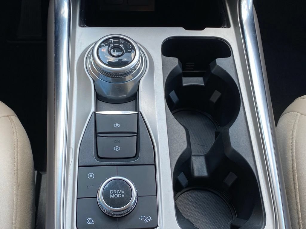 Used 2023 Ford Explorer Platinum w/ Technology Package AWD/4WD image 22