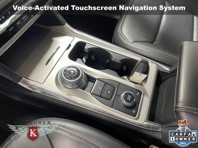 Used 2022 Ford Explorer XLT w/ Equipment Group 202A image 18